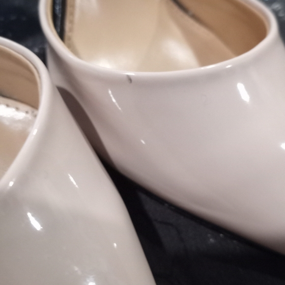 Express Heels - Picture 13 of 14